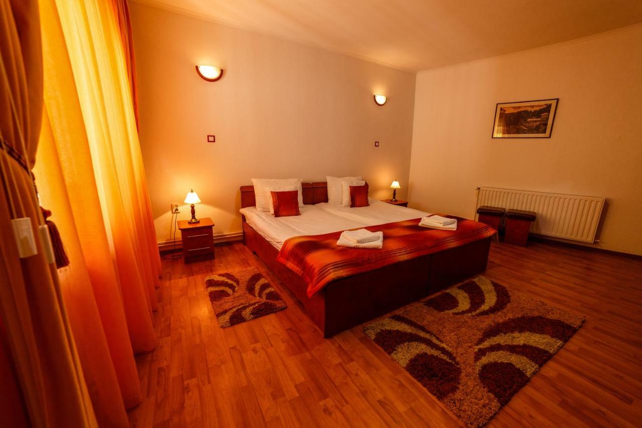 Pensiunea Eva Bed & Breakfast Sovata Exterior photo